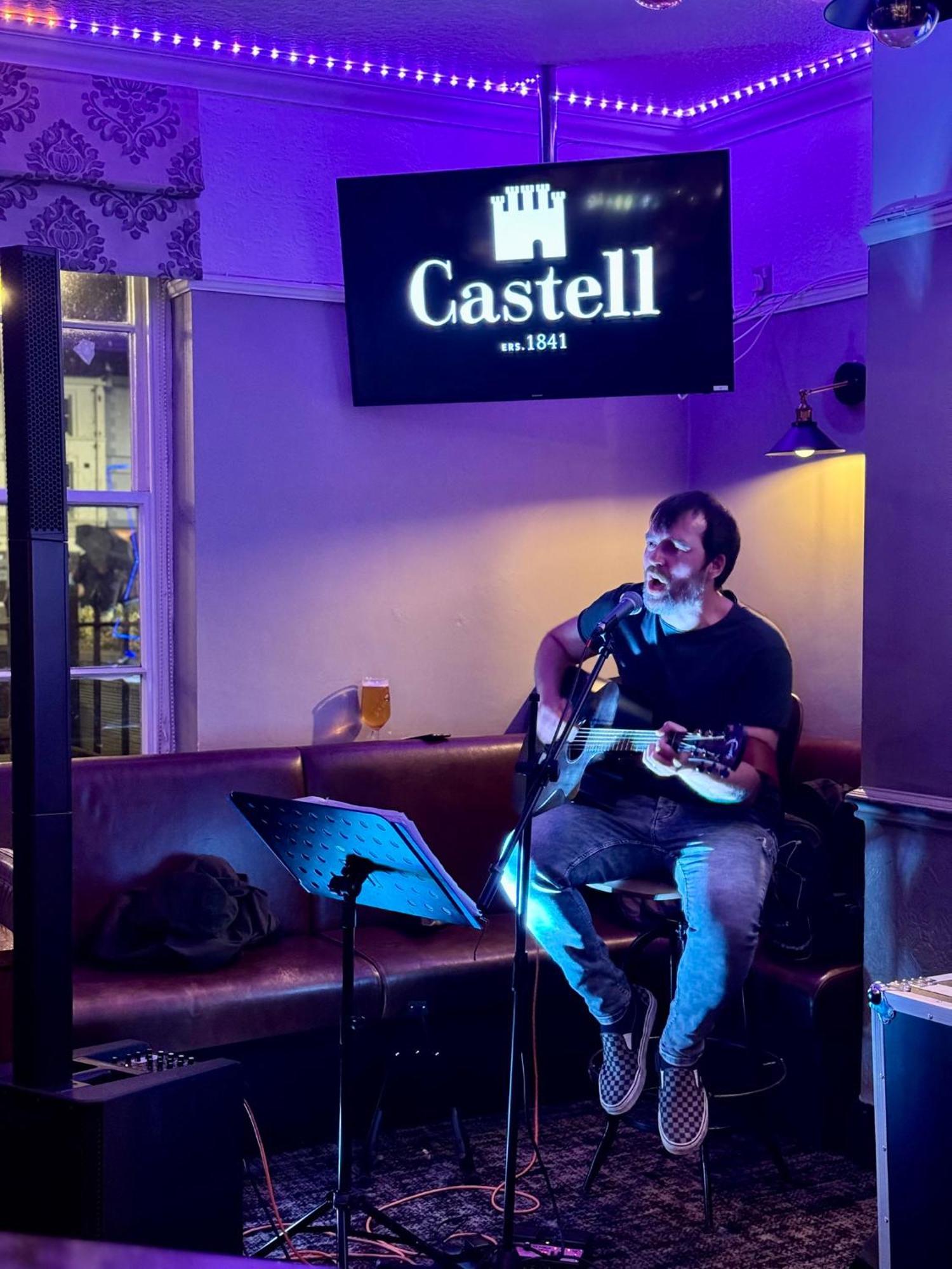 Y Castell Hotel Caernarfon Eksteriør billede