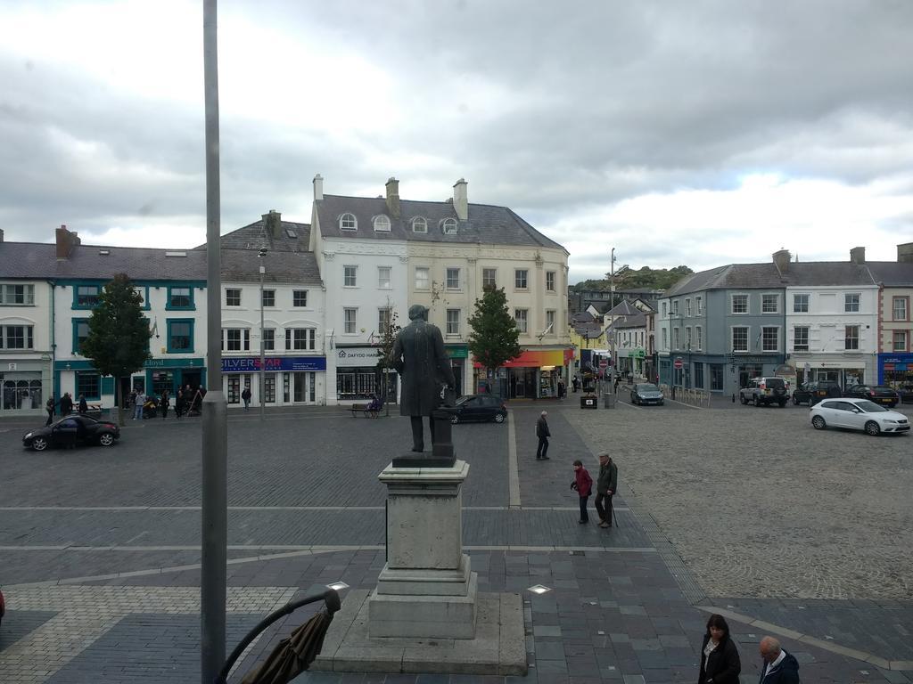 Y Castell Hotel Caernarfon Eksteriør billede