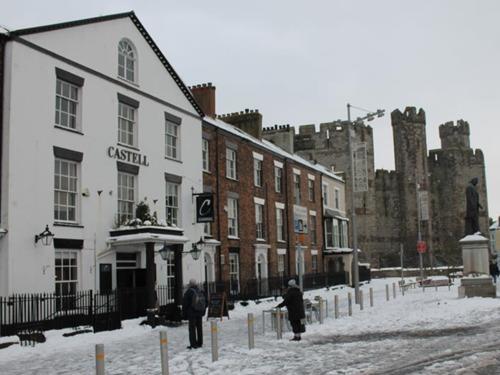 Y Castell Hotel Caernarfon Eksteriør billede